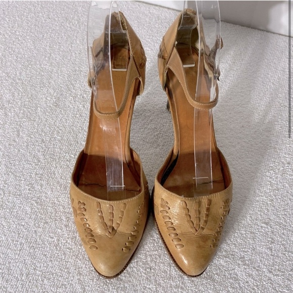 Vintage Made In Brazil Light Tan Leather Pointed Toe Heels 7.5 - Picture 2 of 16